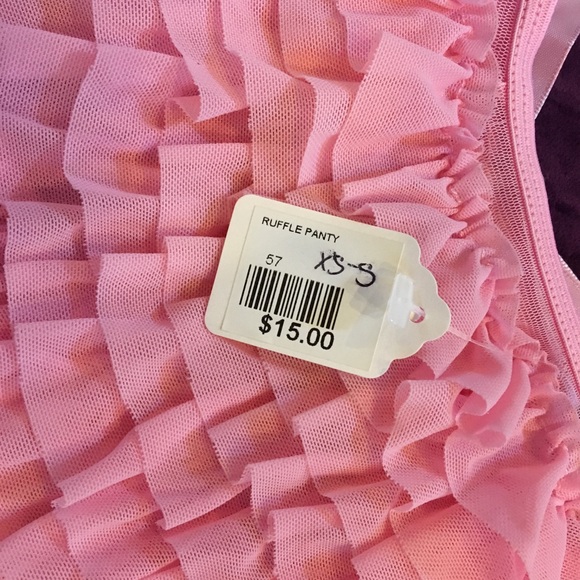 H.O.T Ruffled Bloomers - Picture 3 of 5