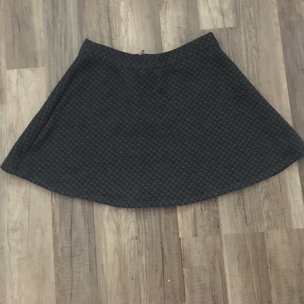 Grey quilted skater skirt