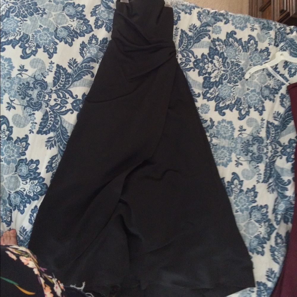 Long Strapless Black Evening Gown