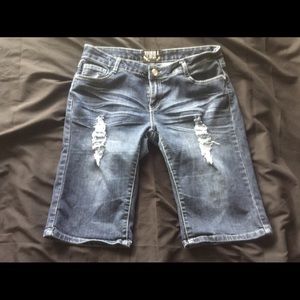 Distressed Capris Shorts