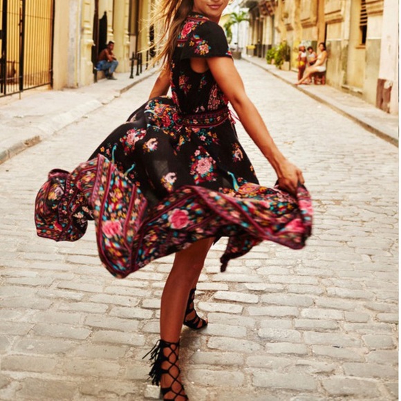 Peacock Bohemian Floral Maxi Dress ❤️Last One❤️ - Picture 2 of 5