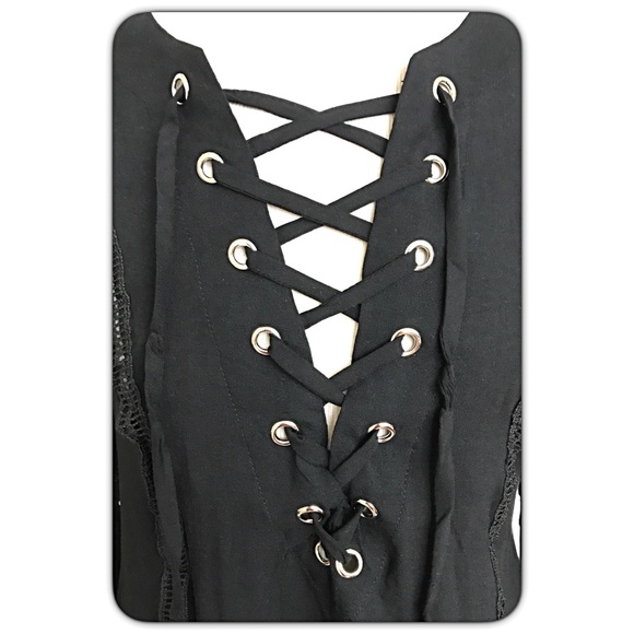 💥HOTSALE💥Head Turning Lace Up Top Blouse Sold - Picture 8 of 8