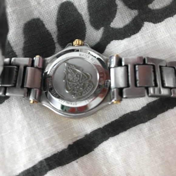 Gucci Watch - Picture 4 of 6