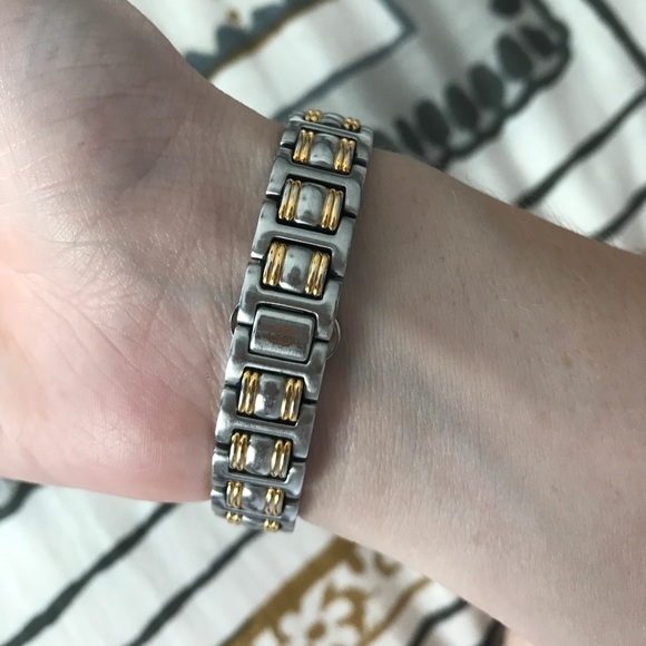 Gucci Watch - Picture 5 of 6