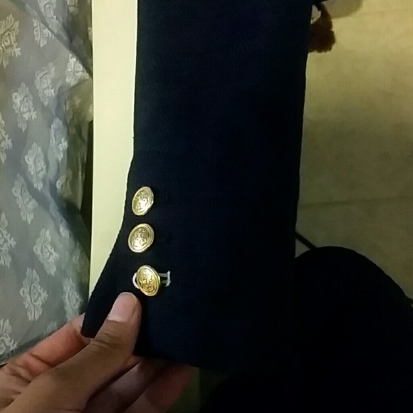 Blazer - Picture 5 of 6