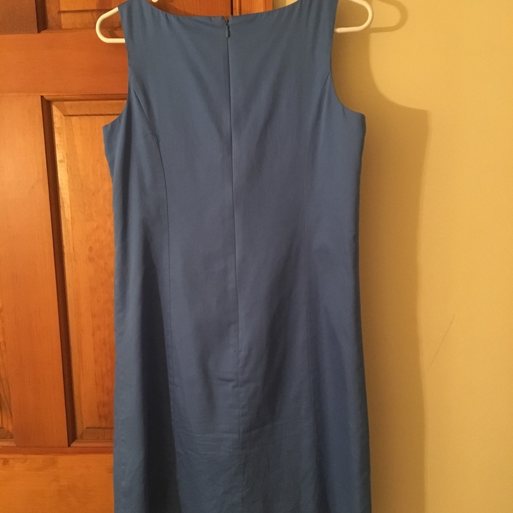 Sleeveless dress