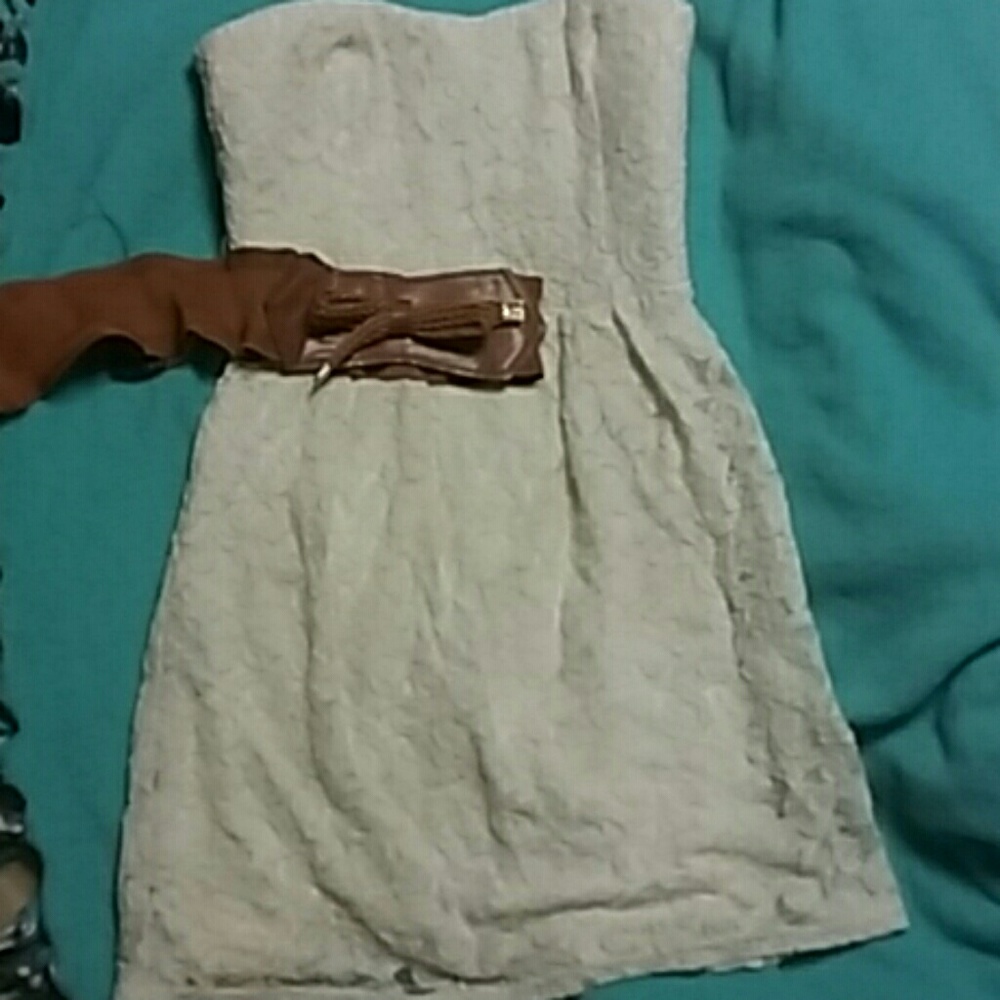 Lace dress