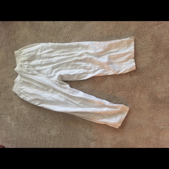 White pants - Picture 2 of 2