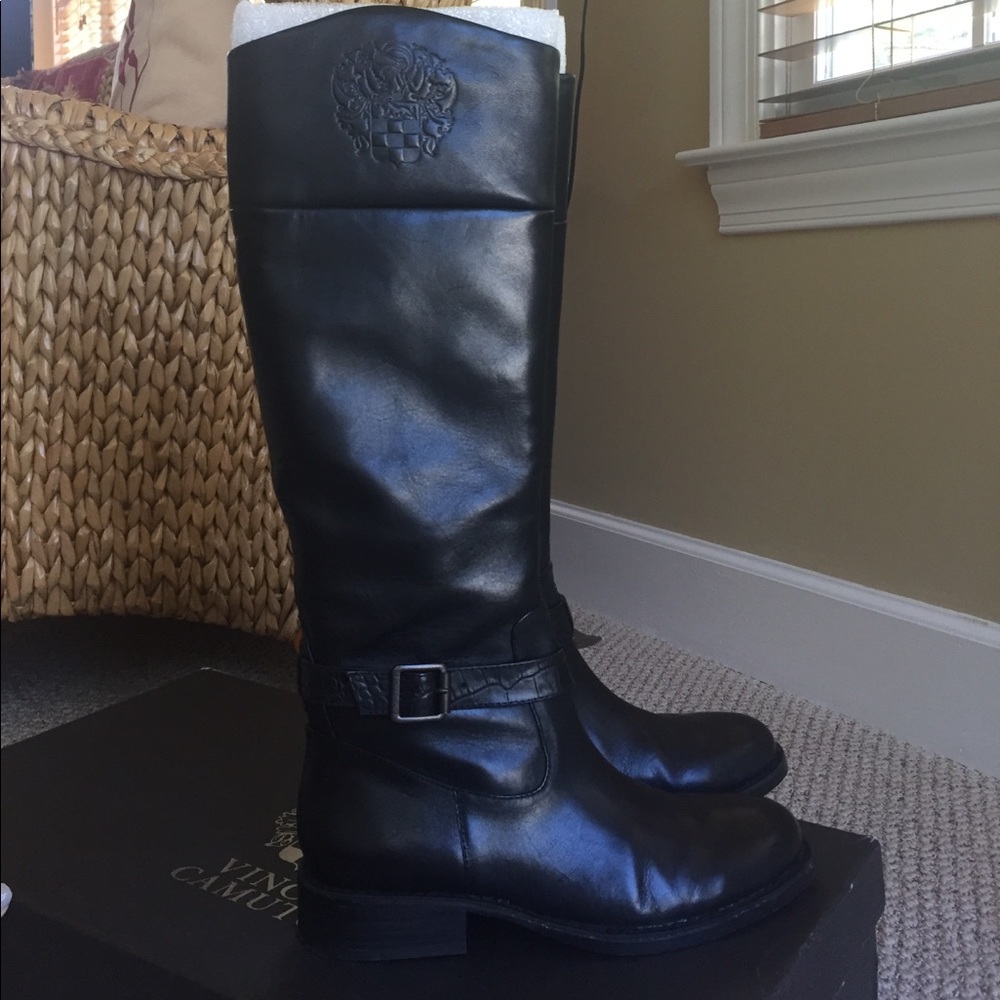 LIKE NEW Vince Camuto Flavian Black Tall, Riding Boots, Size 7.5