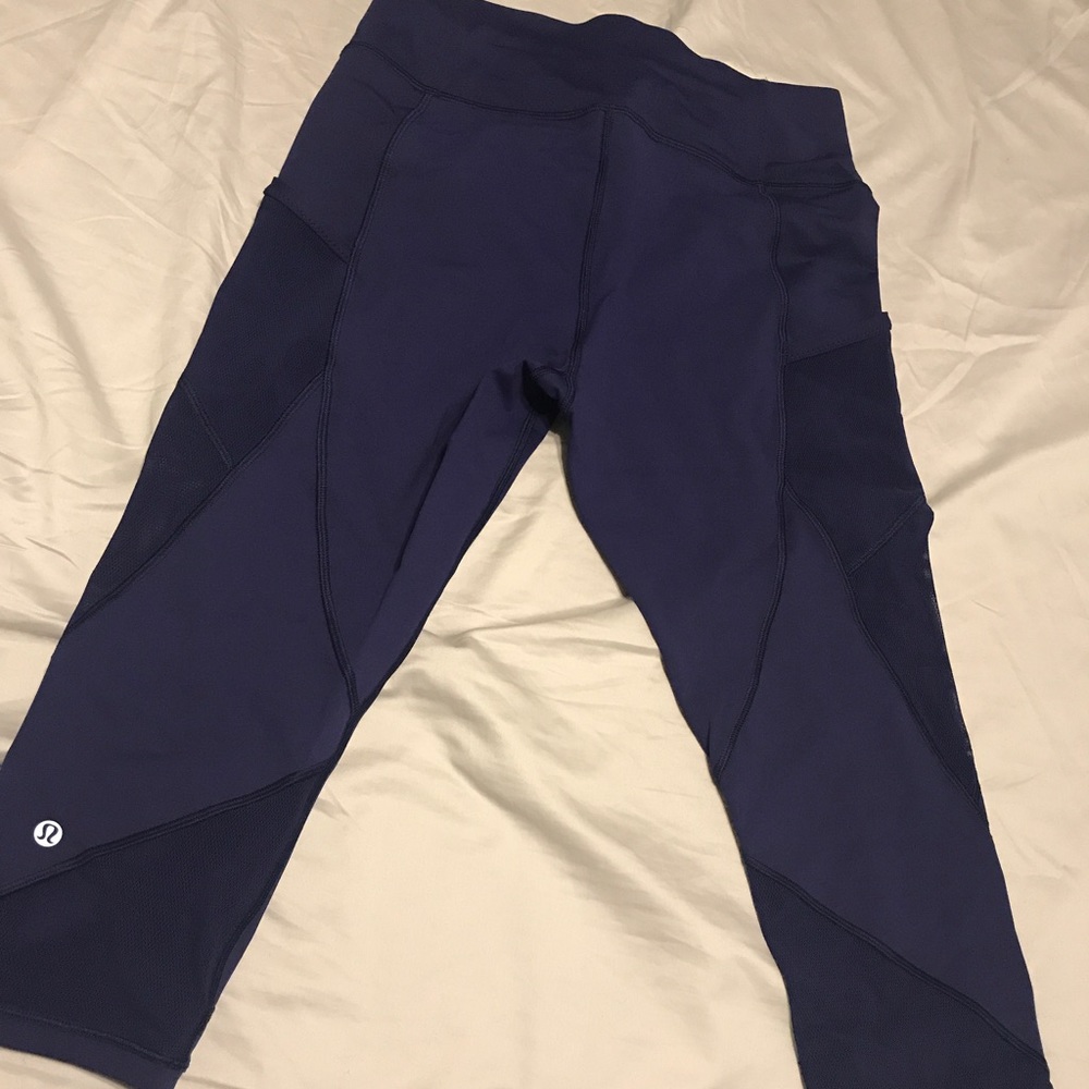 **USED** Lululemon blue/purple capris