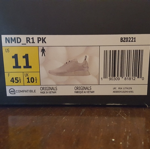 Adidas NMD_R1 Japan Triple White