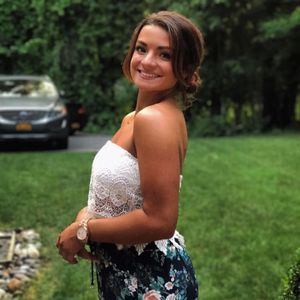 Meet your Posher, Mikayla