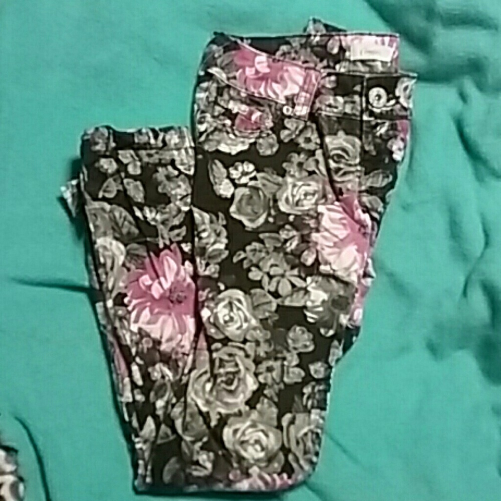 Capris