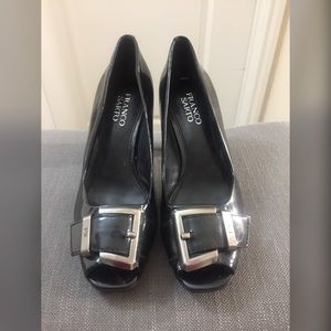 Franco Sarto sz 6.5 black leather buckle heels
