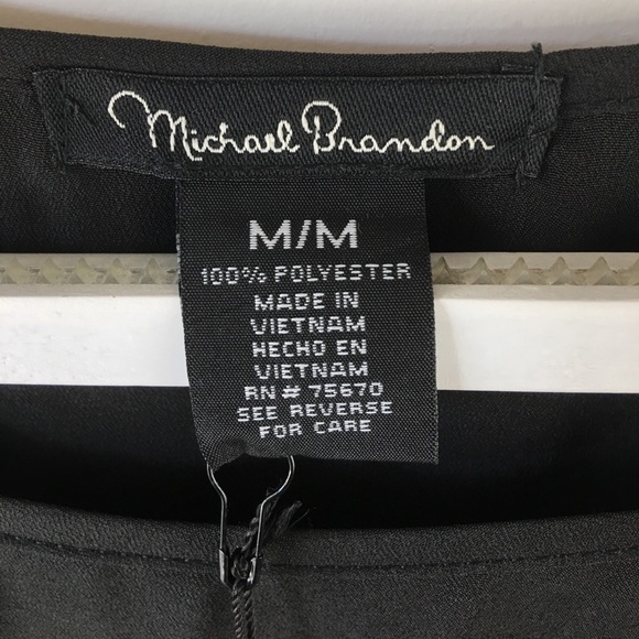 🆕 Black and Taupe Top - Picture 8 of 8