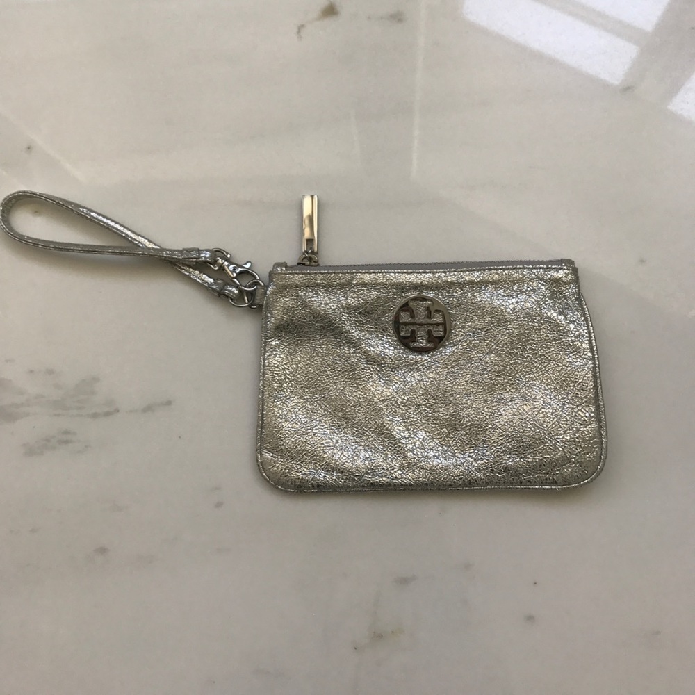 Tory Burch One Pocket Wristlet in Silver