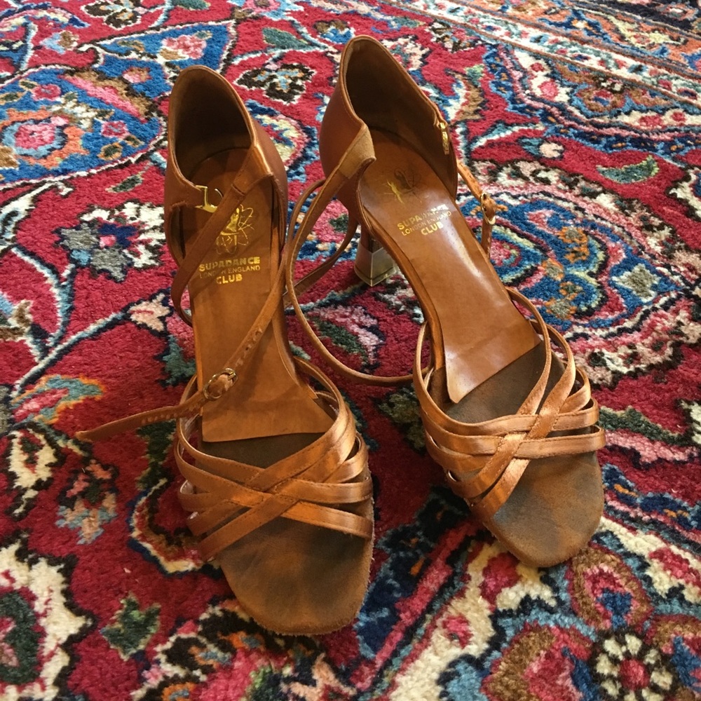 Ballroom dance shoes