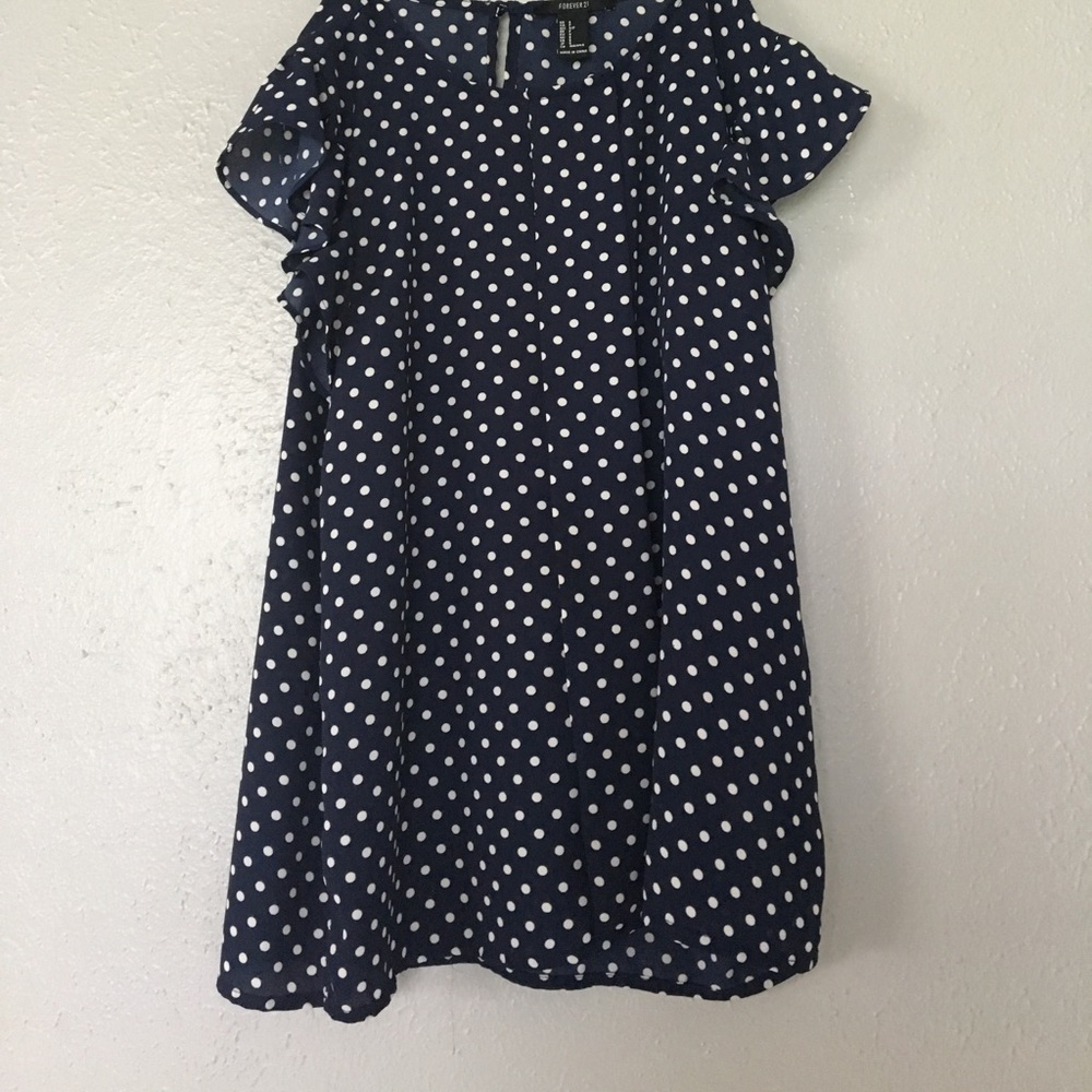 Shirt - Picture 7 of 8