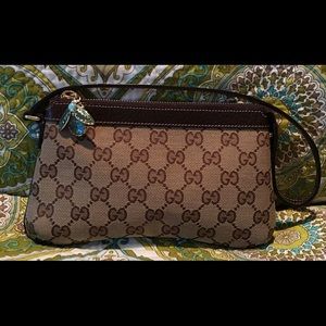 GUCCI POCHETTE ( clutch/ wristlet )