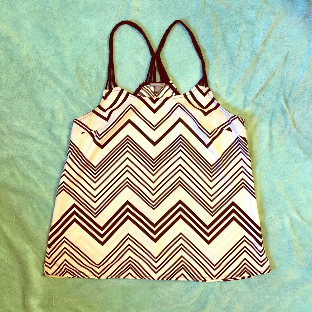 💄SALE! Cute chevron tank by Charlotte Russe!💄❤️