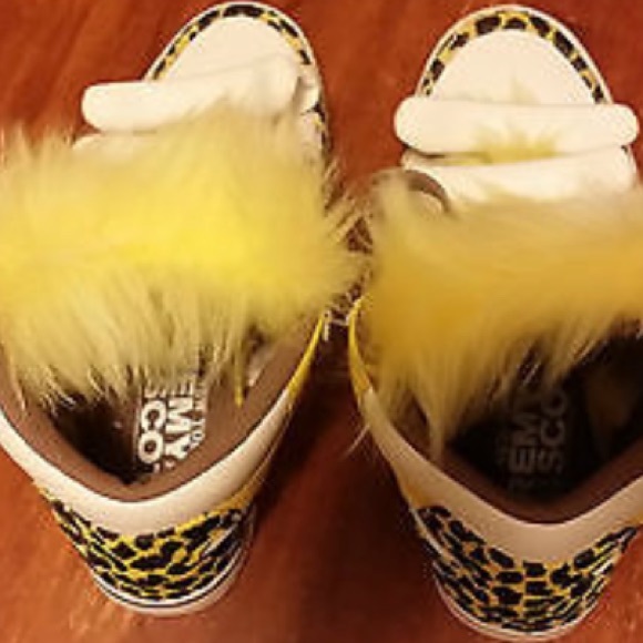 Jeremy Scott Fur & Bone Adidas - Picture 3 of 4