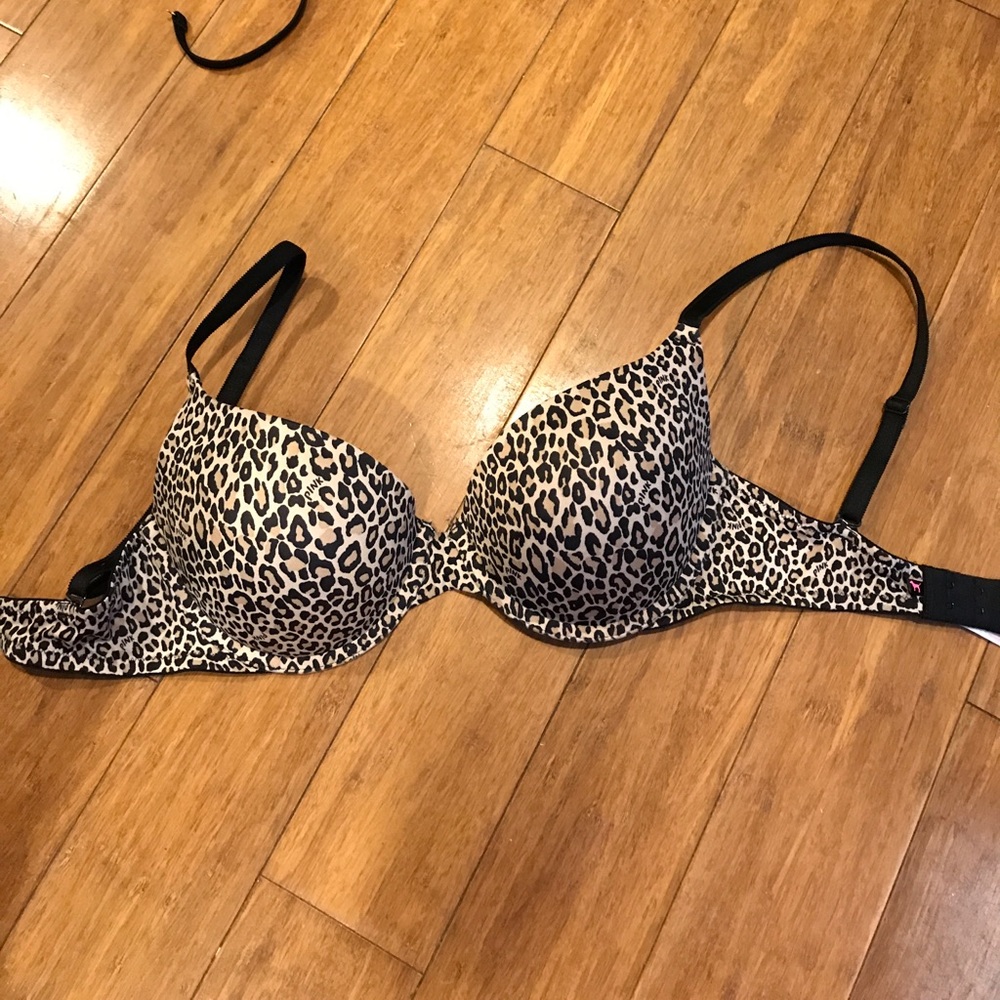 PINK Wear Everywhere Push-up 32DD