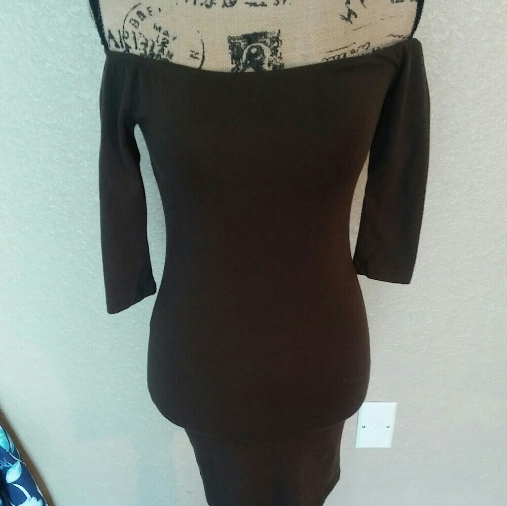 Dress - Picture 2 of 3
