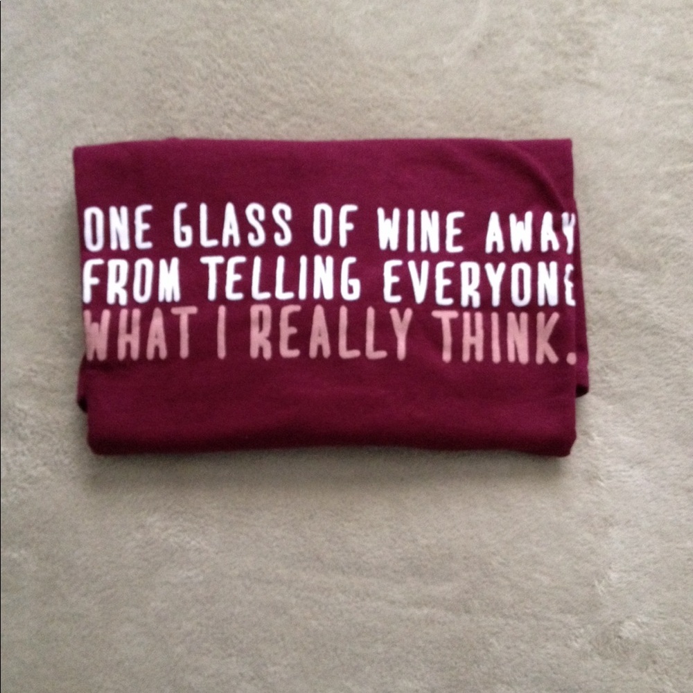 🍷CUTE WINE T SHIRT SIZE L 🍷