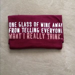 🍷CUTE WINE T SHIRT SIZE L 🍷