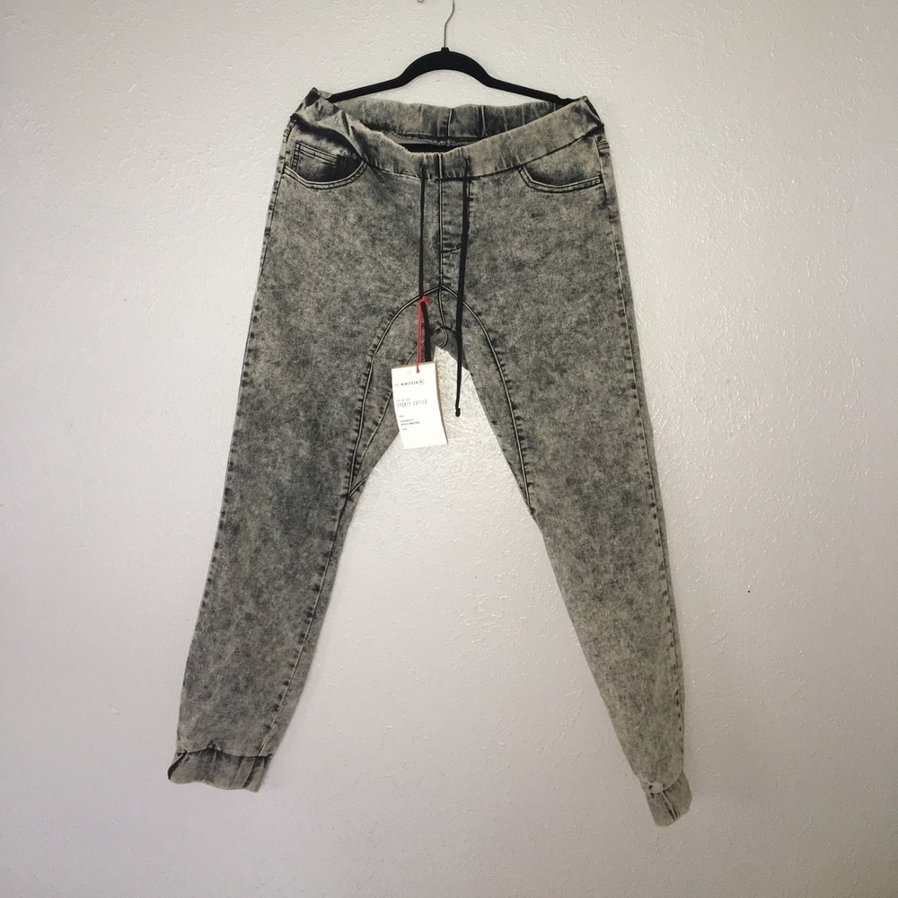 Pants - Picture 6 of 8