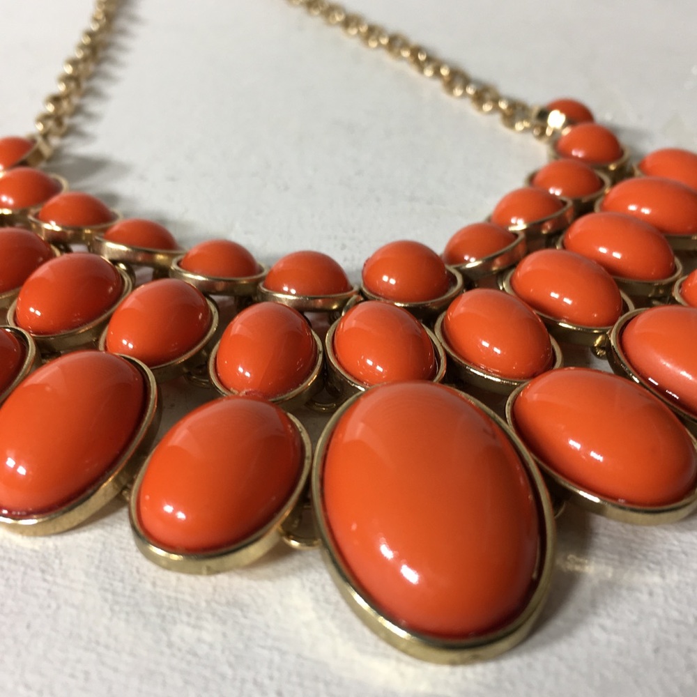💓 Vintage Modern Orange Statement Necklace