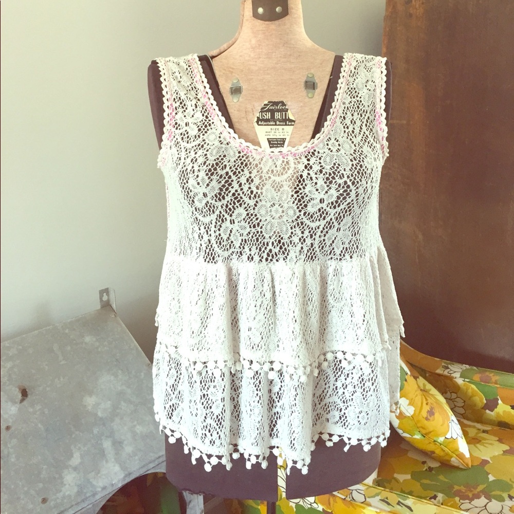 Free People lace sleeveless cream pink flowy top