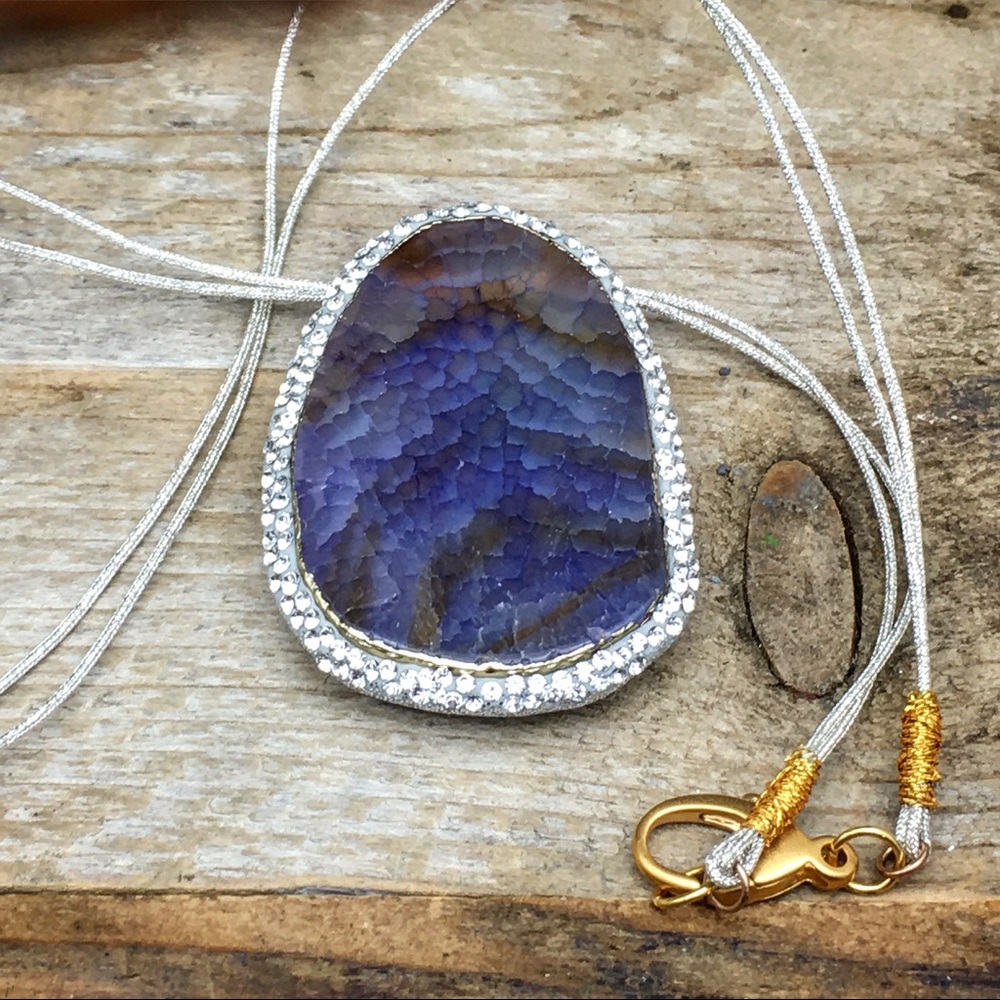 Handmade pave chunky Amethyst agate necklace - Picture 3 of 6
