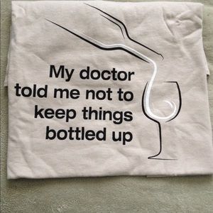 🍷CUTE WINE T SHIRT SIZE L 🍷