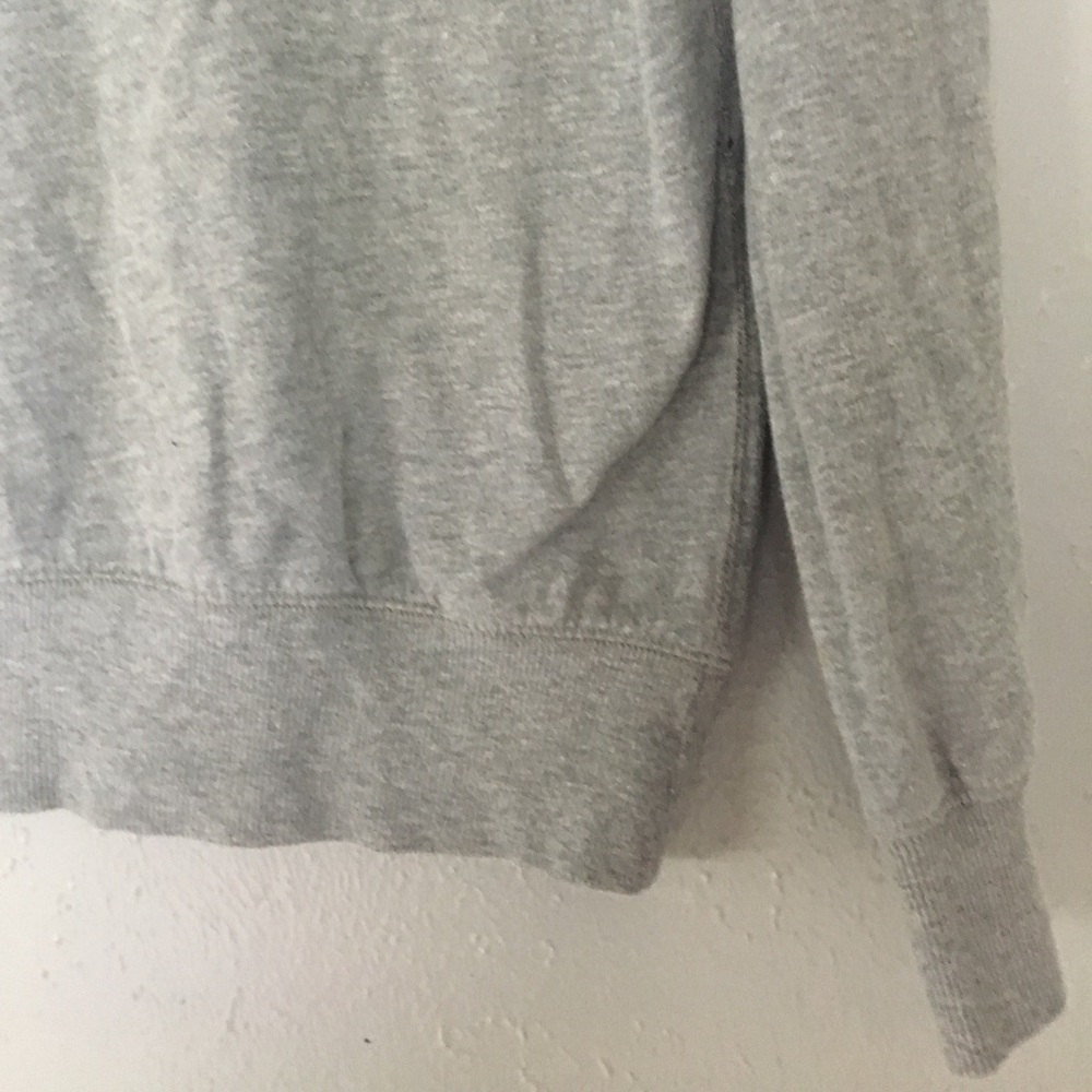 Sweater - Picture 5 of 8