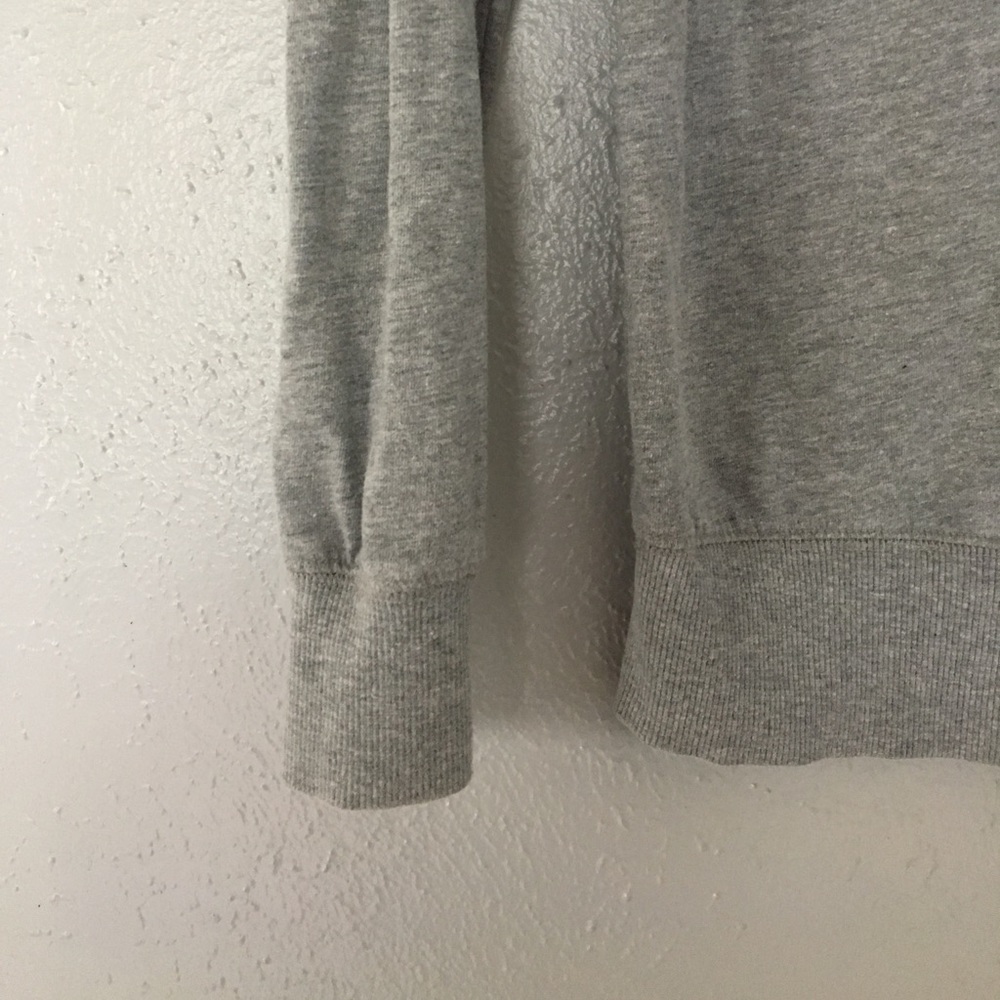 Sweater - Picture 6 of 8
