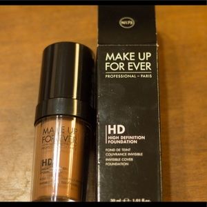 Brand new MUFE HD foundation color 175N