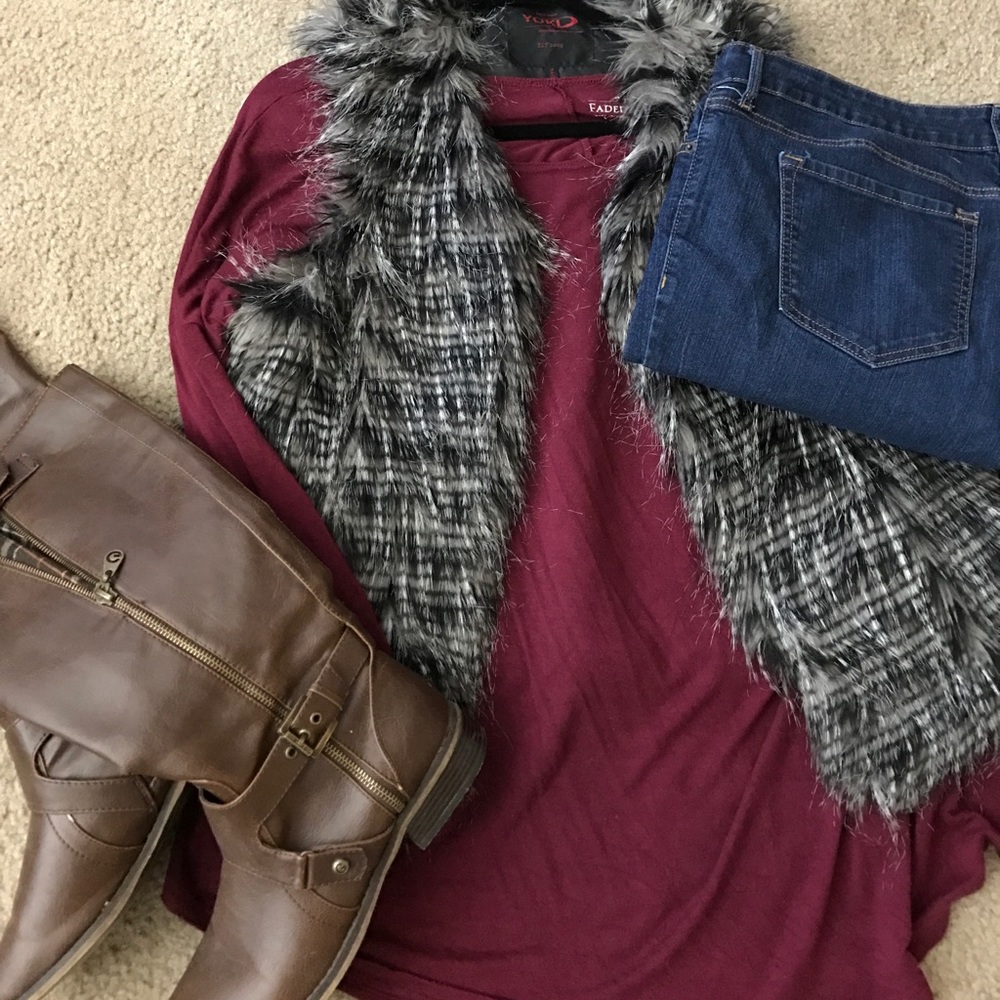 Faux fur vest!