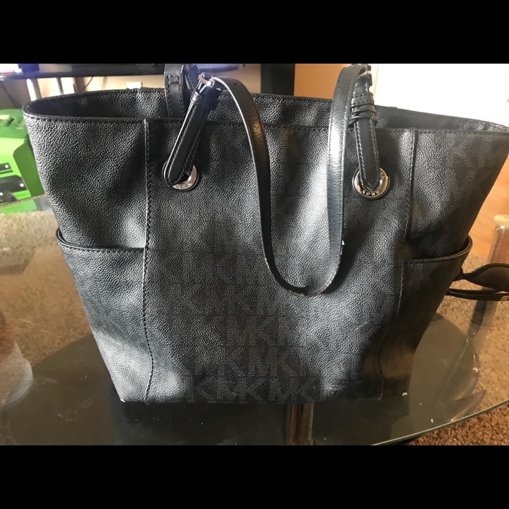 Michael Kors Tote
