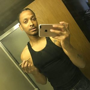 Meet your Posher, Damario