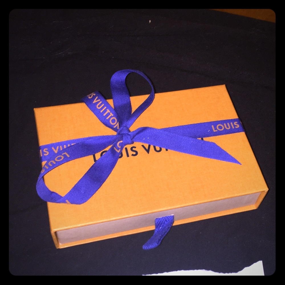 Louis Vuitton Box and ribbon