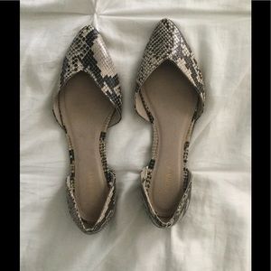 Old Navy Pointed Toe Flats-Snake Skin Pattern