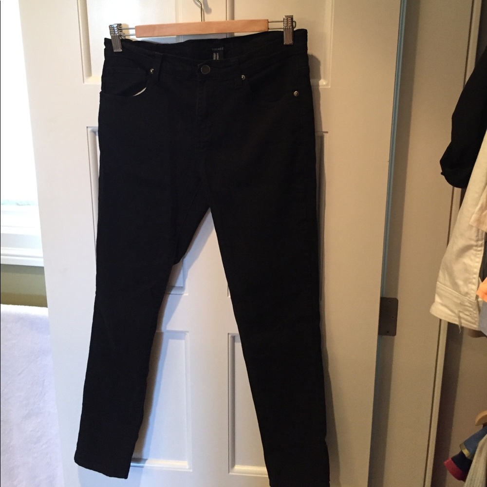 Black ankle jeans