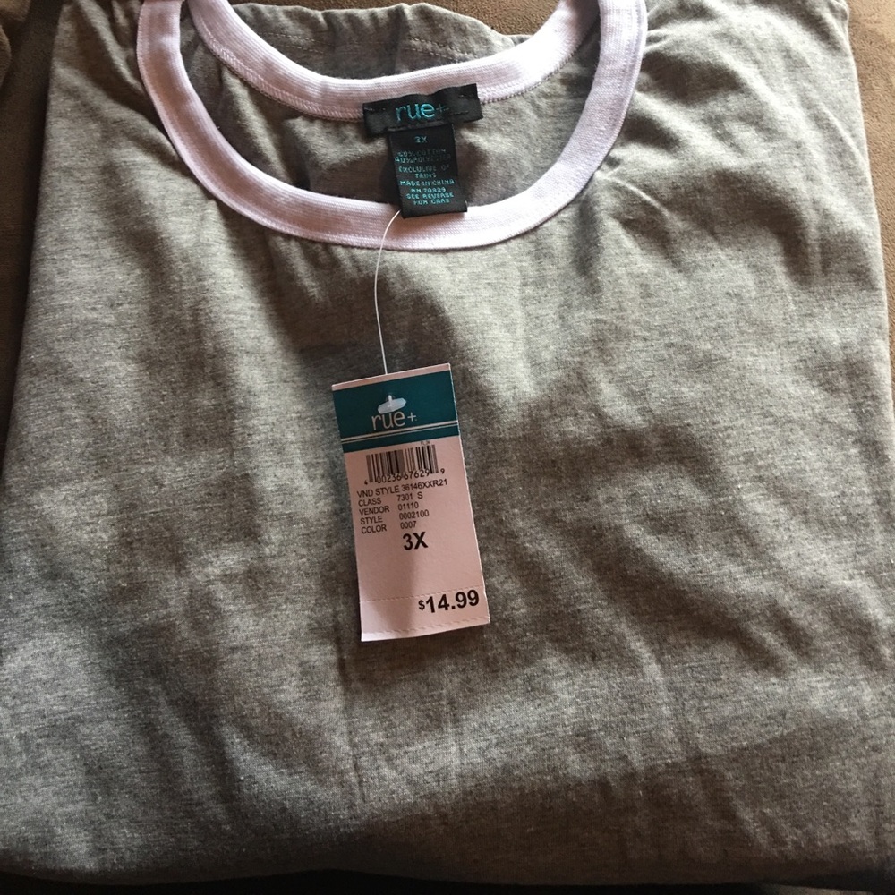 Plus heather grey & white ringer tee !