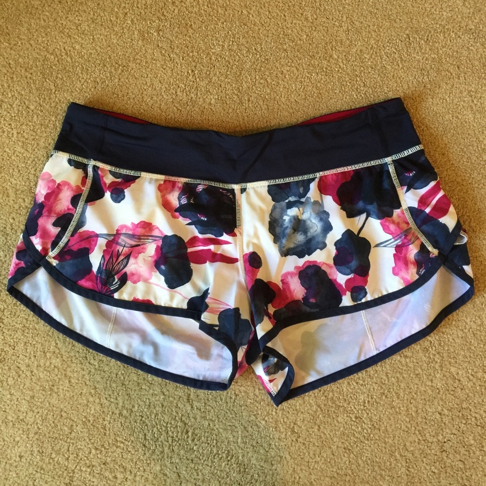 Lululemon Speed Short 2.5"