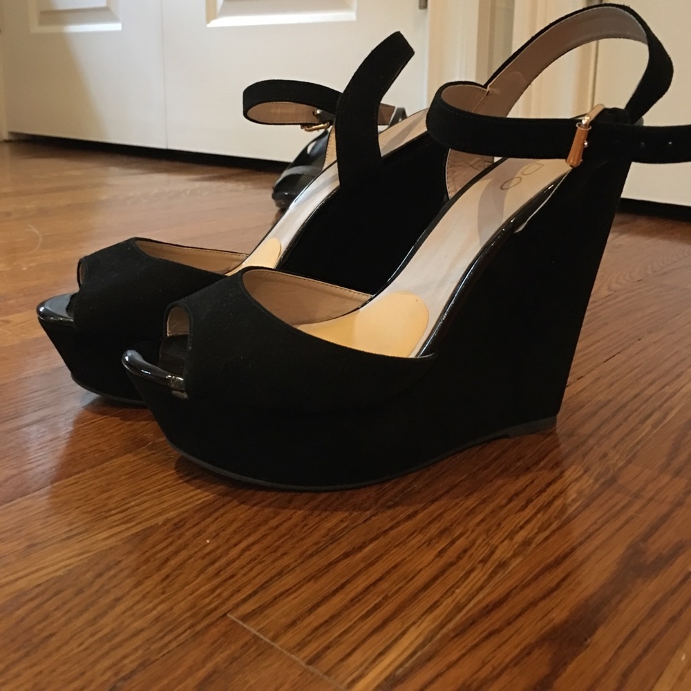 Aldo Wedged Heel Pump