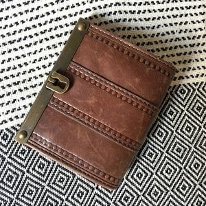 Authentic Fossil clasp wallet