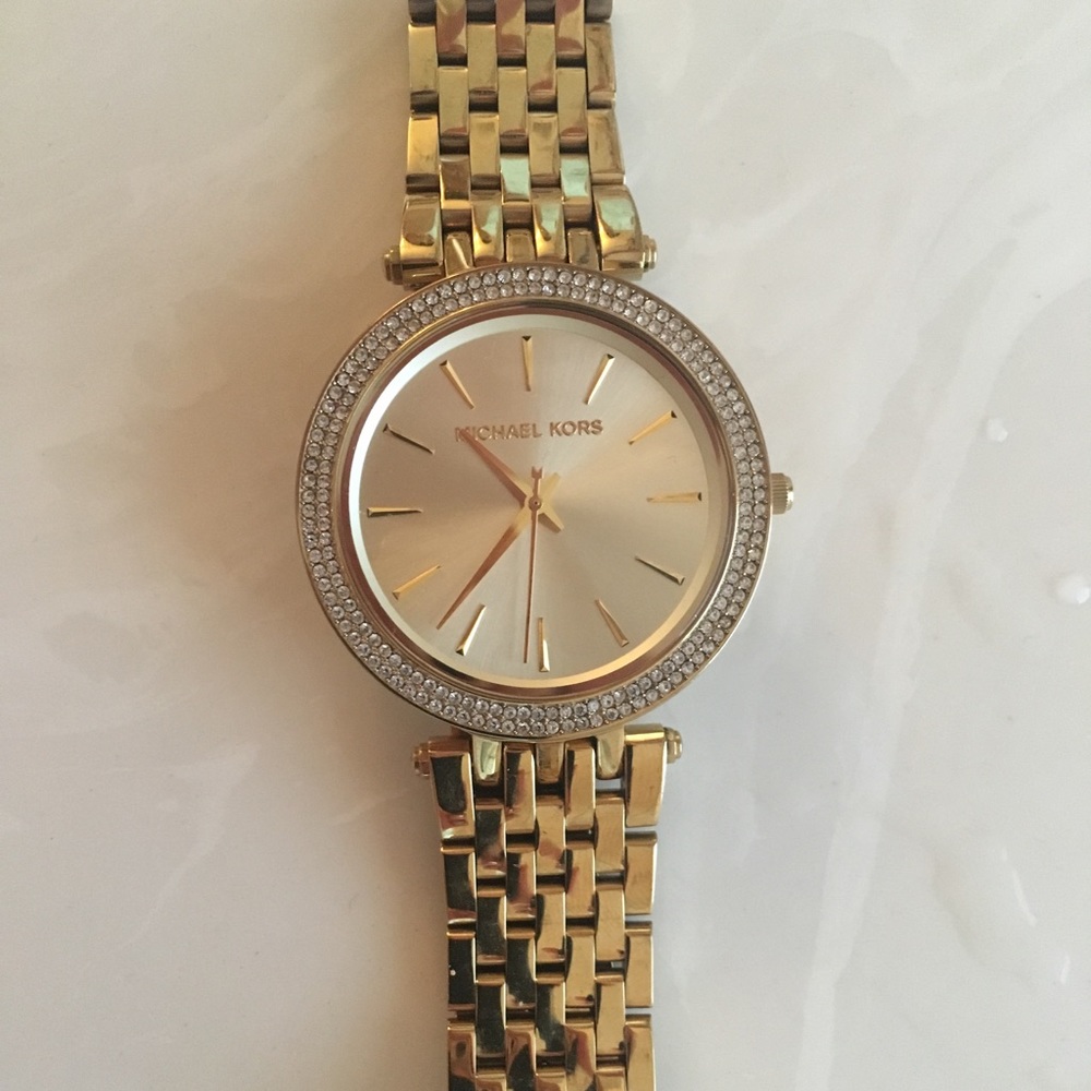 MICHAEL KORS GOLD WATCH
