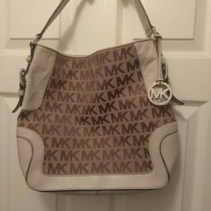 Micheal kors bag