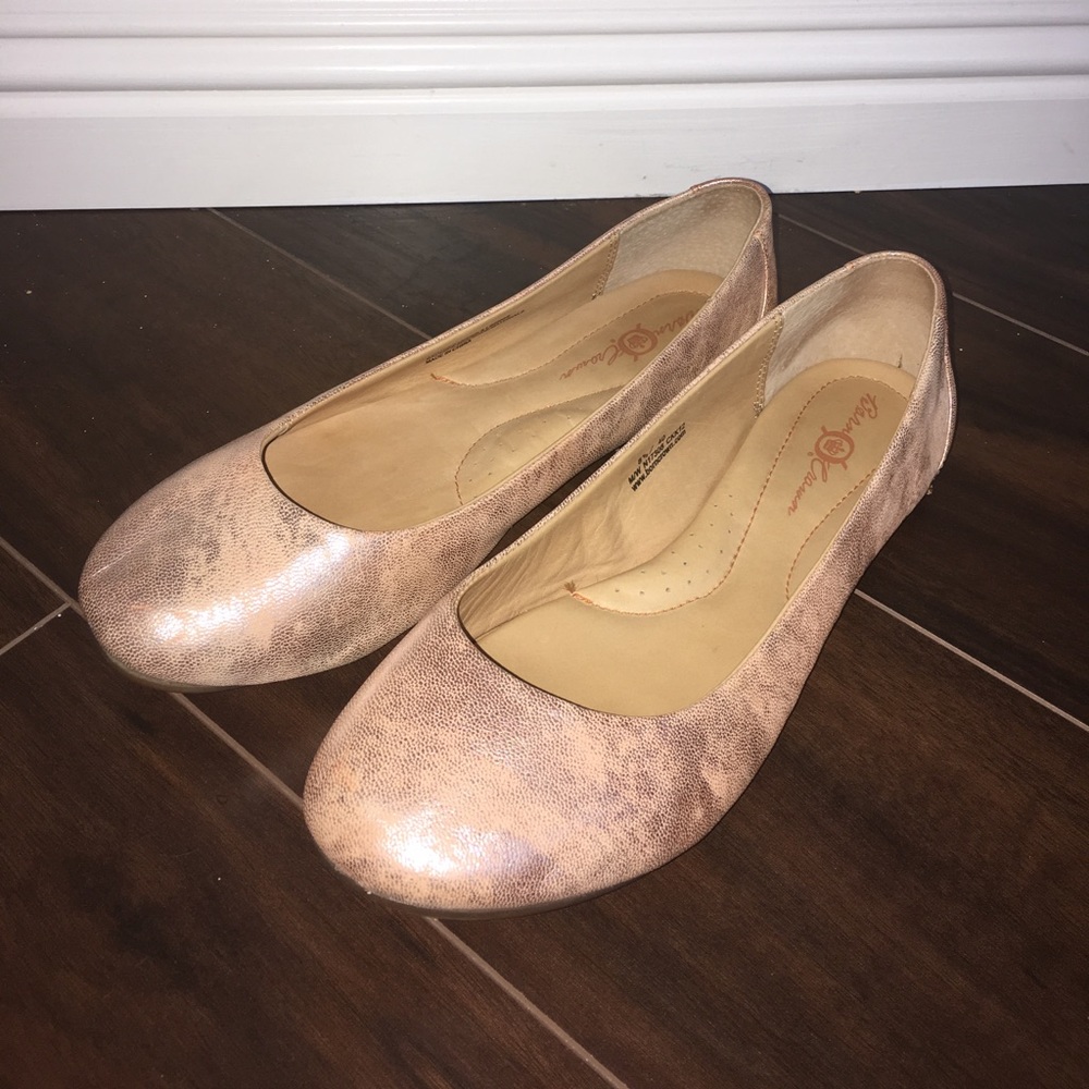 Genuine Leather Flats from Born Crown